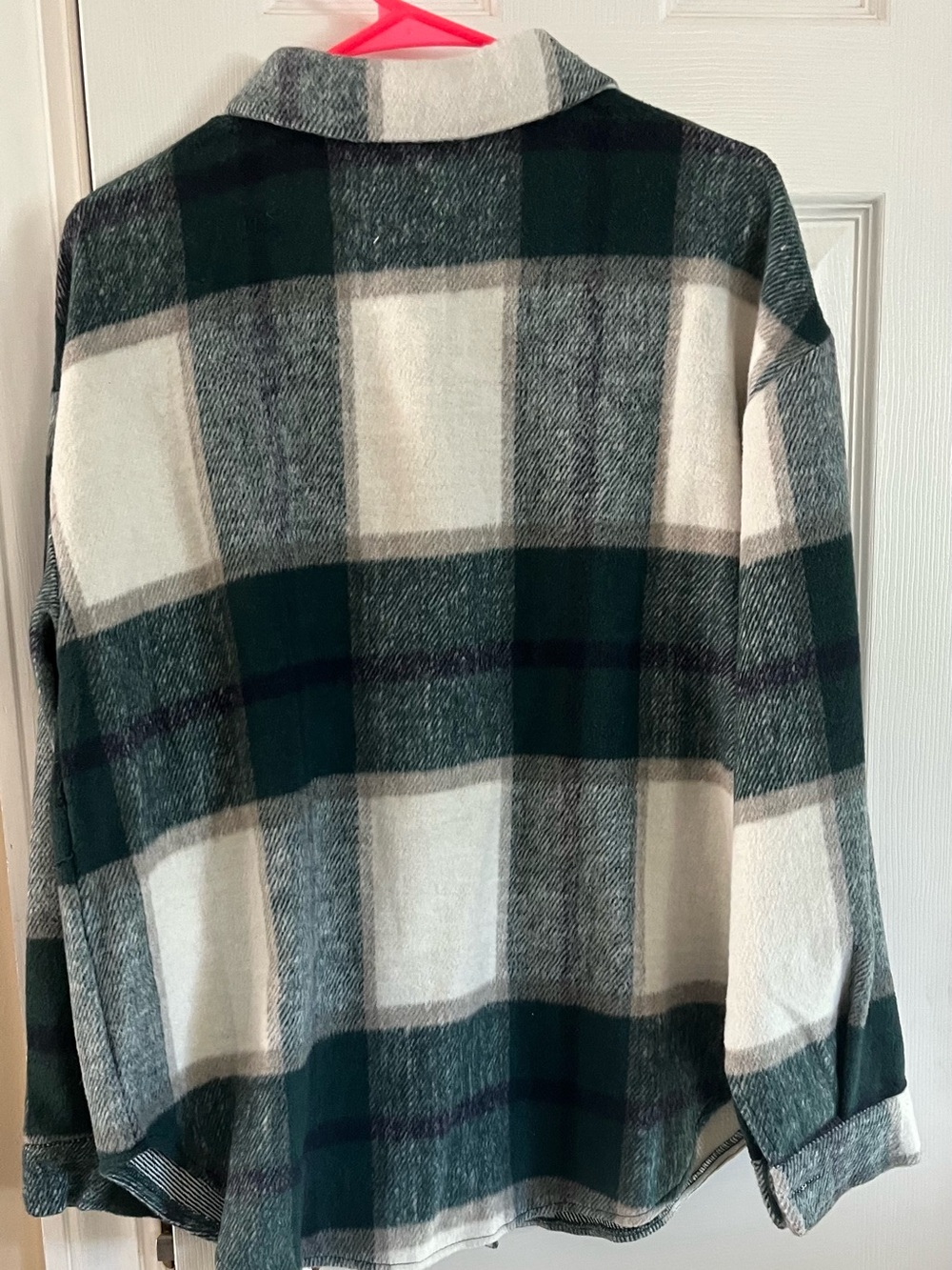 Women’s Shacket - Picture 2 of 2
